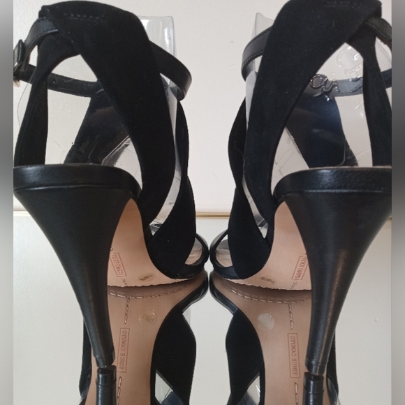 Vince Camuto Kalintie Black Leather Sandal Size 71/2 - Picture 6 of 11